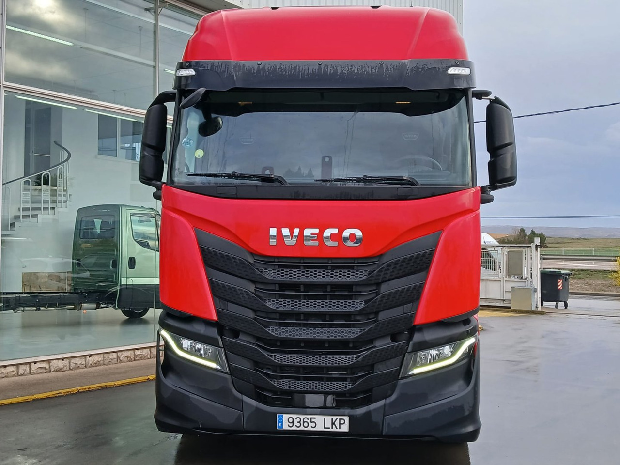 Cabeza Tractora IVECO 460 AUTOMATICO CON INTARDER - Tracteur routier: photos 2 Cabeza Tractora IVECO 460 AUTOMATICO CON INTARDER - Tracteur routier: photos 2