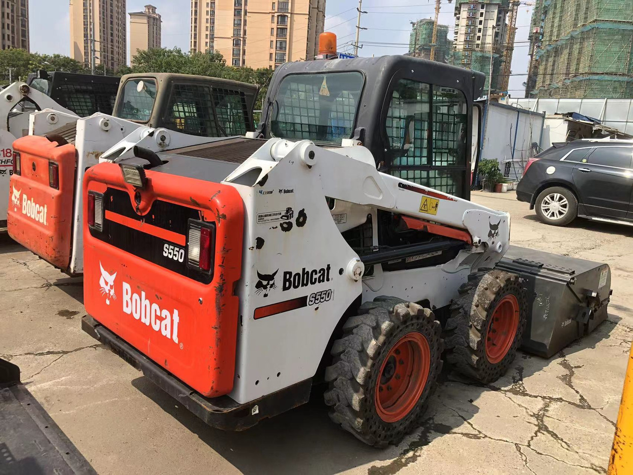 BOBCAT S550 - Mini chargeuse: photos 4 BOBCAT S550 - Mini chargeuse: photos 4