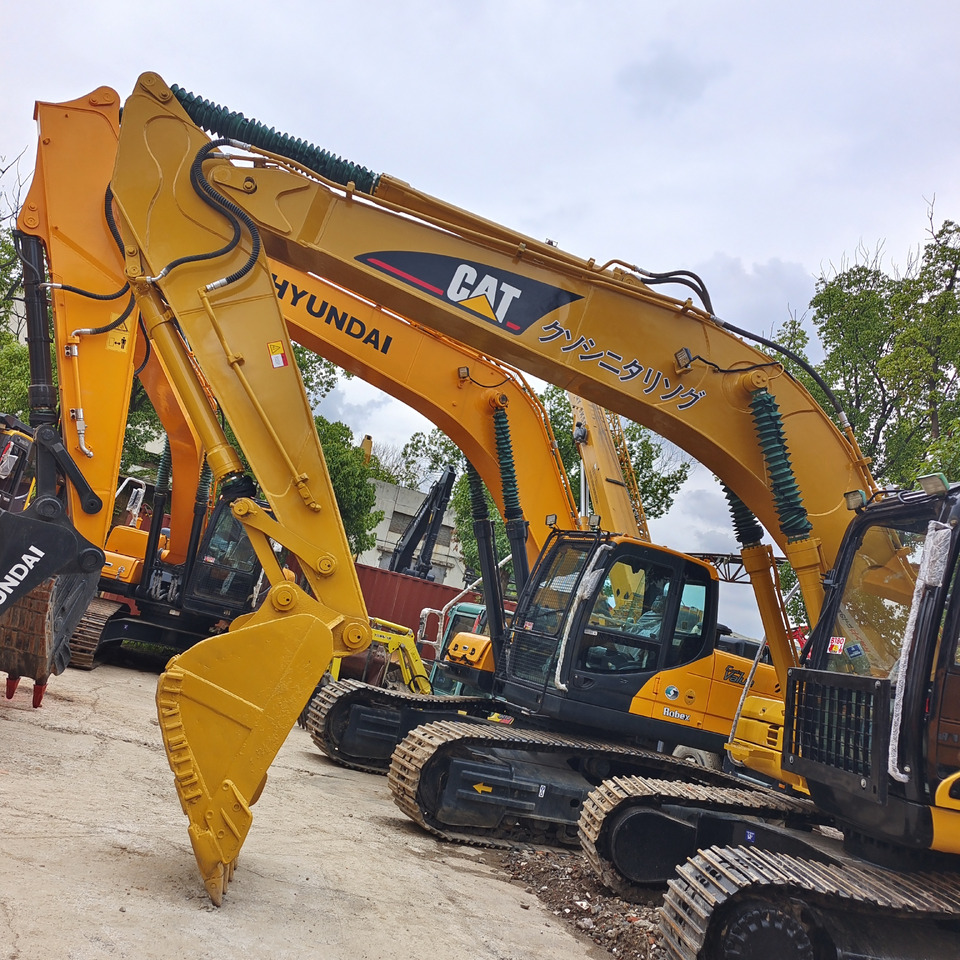 CAT 320 CL CATERPILLAR 320D 320BL - Pelle sur chenille: photos 2 CAT 320 CL CATERPILLAR 320D 320BL - Pelle sur chenille: photos 2