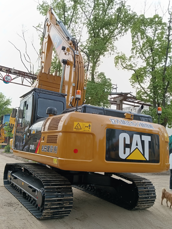 CAT 324 D L - Pelle sur chenille: photos 4 CAT 324 D L - Pelle sur chenille: photos 4