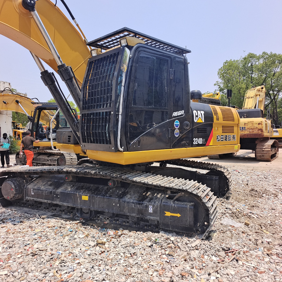 CAT 324D L - Pelle sur chenille: photos 4 CAT 324D L - Pelle sur chenille: photos 4