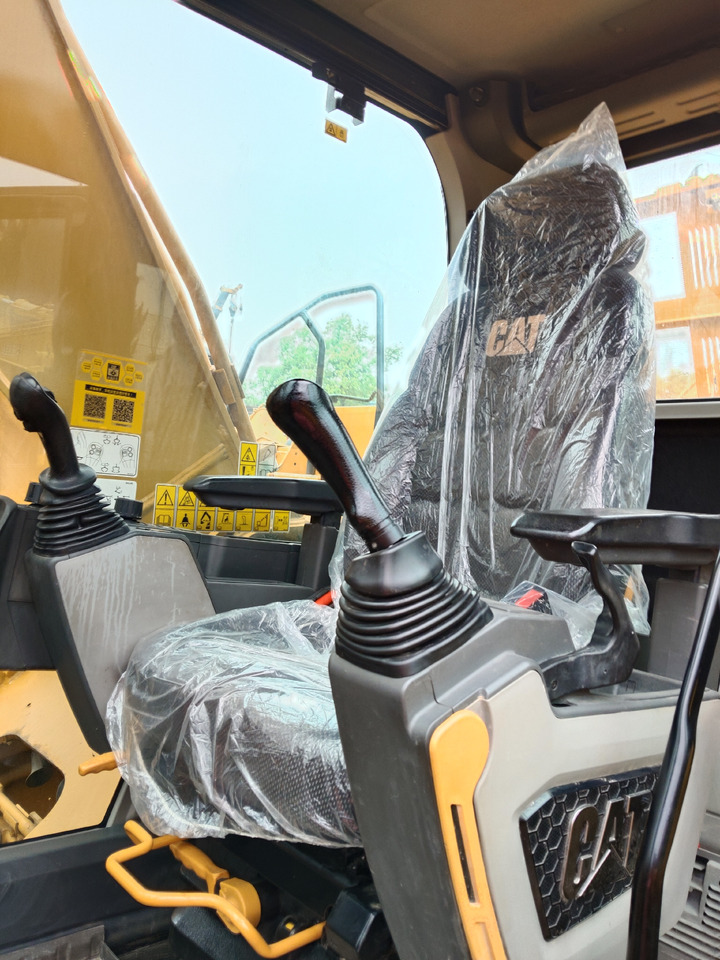 CAT 330GC 330D2L 336D2L 336GC - Pelle sur chenille: photos 3 CAT 330GC 330D2L 336D2L 336GC - Pelle sur chenille: photos 3