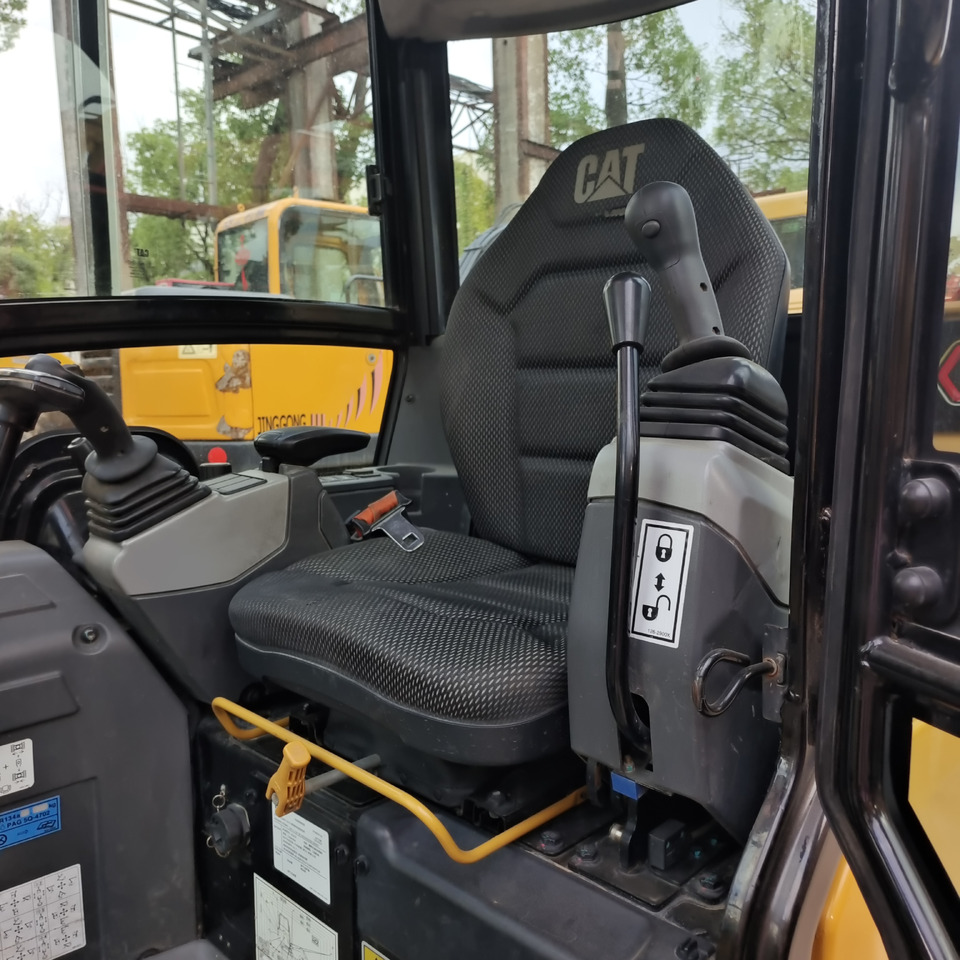 CATERPILLAR 302 CR WITH RUBBER PAD - Mini pelle: photos 5 CATERPILLAR 302 CR WITH RUBBER PAD - Mini pelle: photos 5