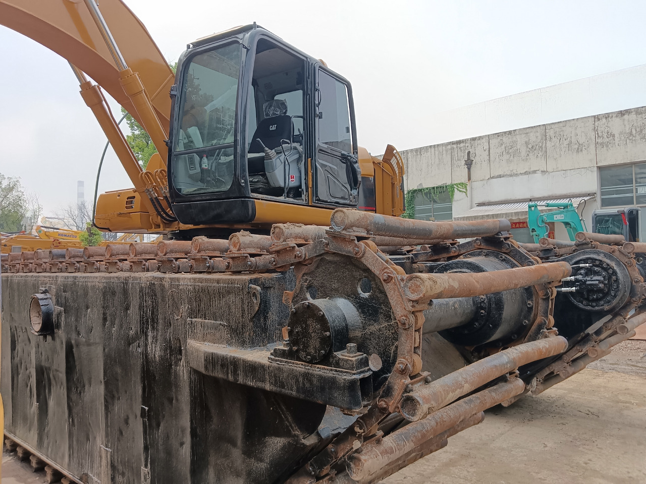 CATERPILLAR 320 BL 320 CL Customizable Dredger - Excavatrice amphibie: photos 4 CATERPILLAR 320 BL 320 CL Customizable Dredger - Excavatrice amphibie: photos 4