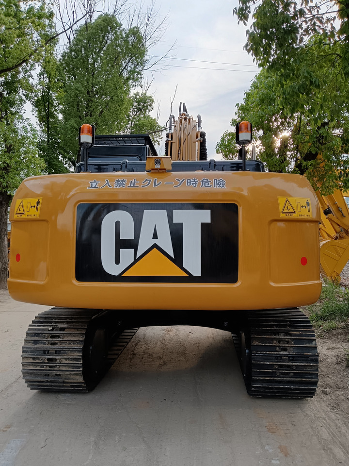 CATERPILLAR 320 D2 L CAT 320D2 L - Pelle sur chenille: photos 3 CATERPILLAR 320 D2 L CAT 320D2 L - Pelle sur chenille: photos 3