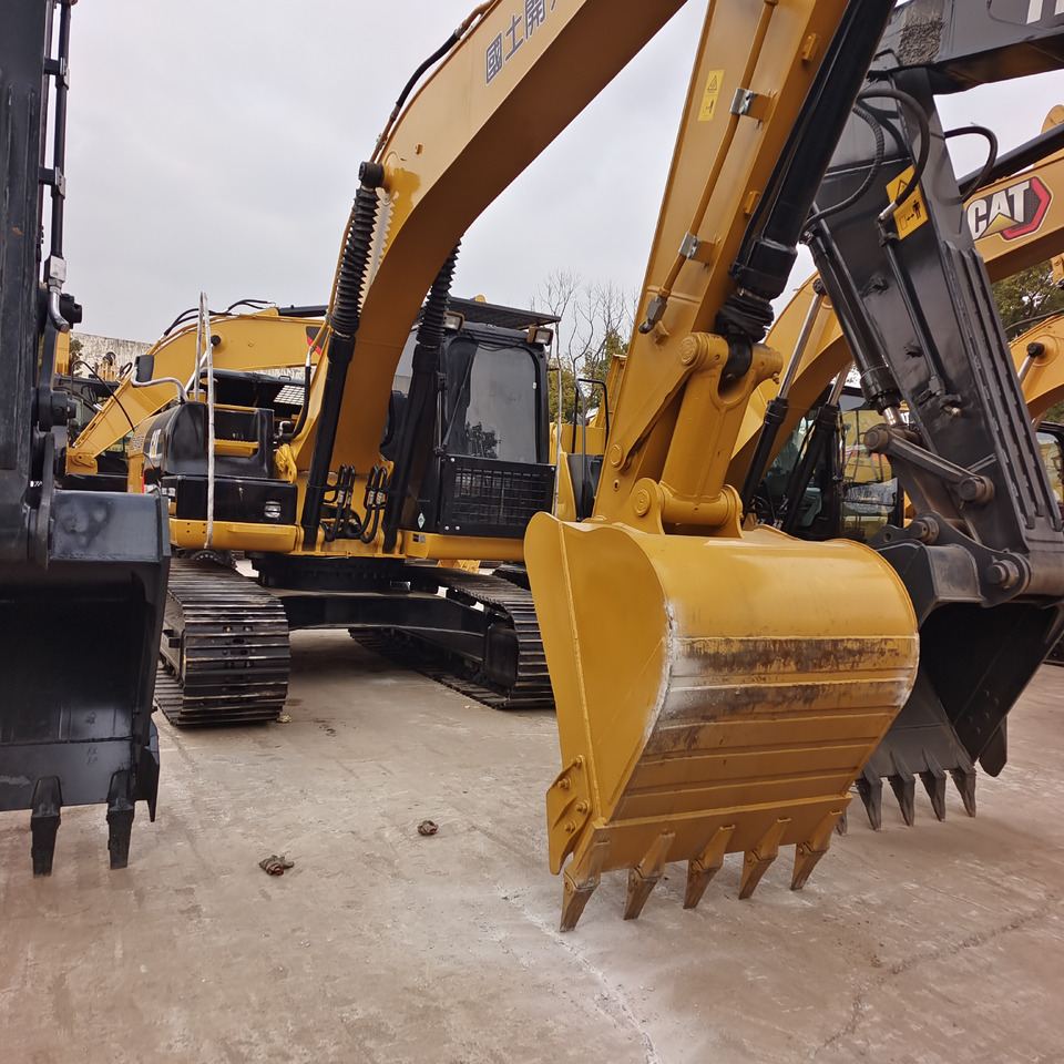 CATERPILLAR 320D CAT 320D2L - Pelle sur chenille: photos 5 CATERPILLAR 320D CAT 320D2L - Pelle sur chenille: photos 5
