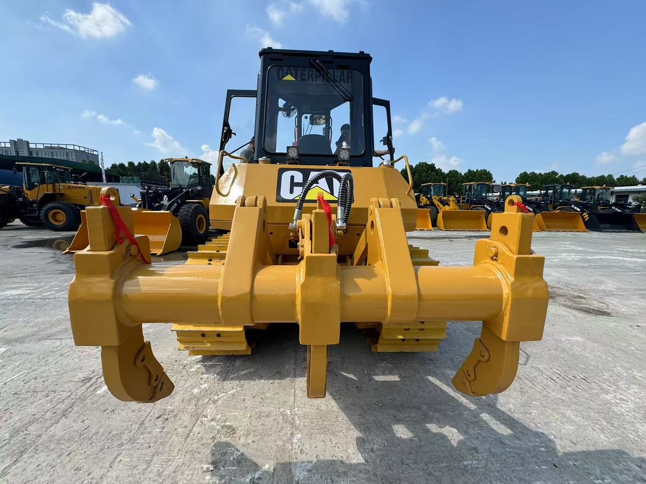 CATERPILLAR D6G CAT D 6 G D7G D8R D8T D6R - Bulldozer: photos 2 CATERPILLAR D6G CAT D 6 G D7G D8R D8T D6R - Bulldozer: photos 2