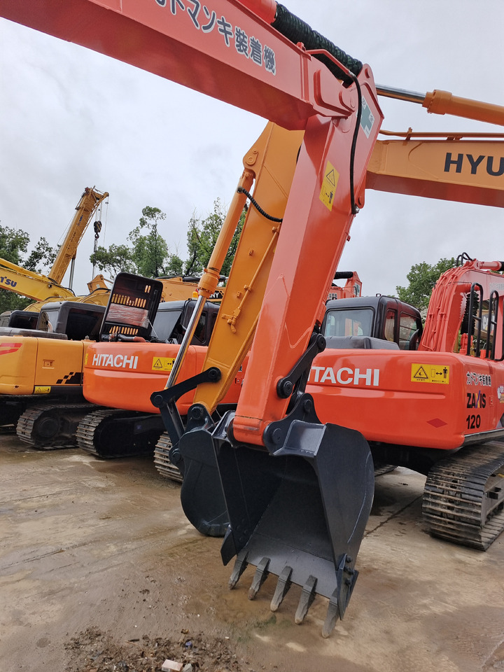 HITACHI ZAXIS 120 ZX120 - Pelle sur chenille: photos 2 HITACHI ZAXIS 120 ZX120 - Pelle sur chenille: photos 2
