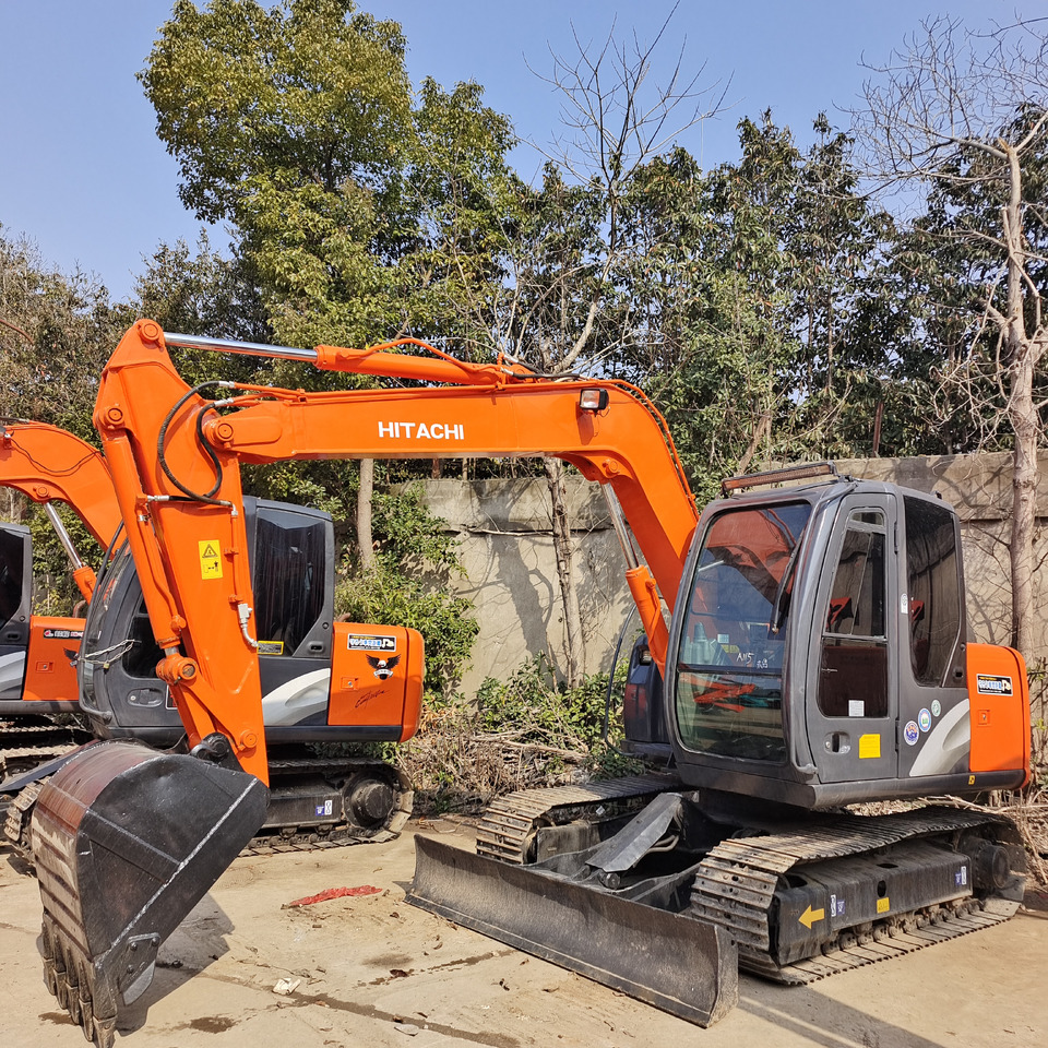 HITACHI ZX70 ZAXIS 70 - Mini pelle: photos 4 HITACHI ZX70 ZAXIS 70 - Mini pelle: photos 4