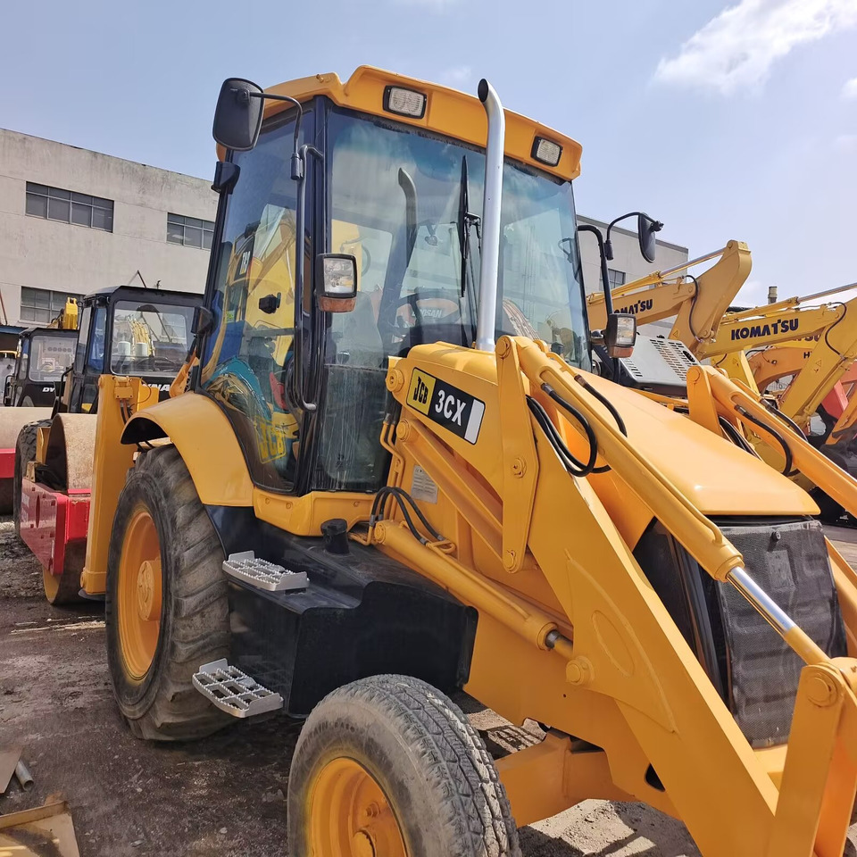 JCB 3CX ORIGINAL MADE IN UK - Tractopelle: photos 4 JCB 3CX ORIGINAL MADE IN UK - Tractopelle: photos 4