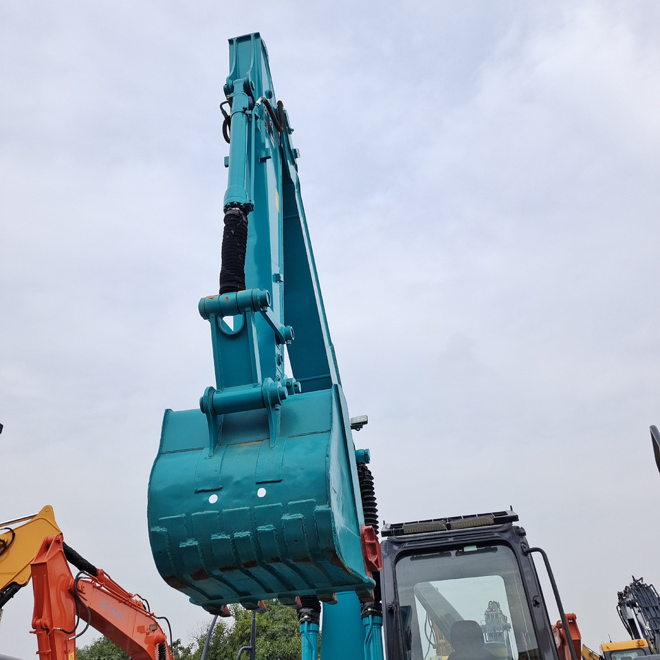 KOBELCO SK140 SK 140 - Pelle sur chenille: photos 3 KOBELCO SK140 SK 140 - Pelle sur chenille: photos 3