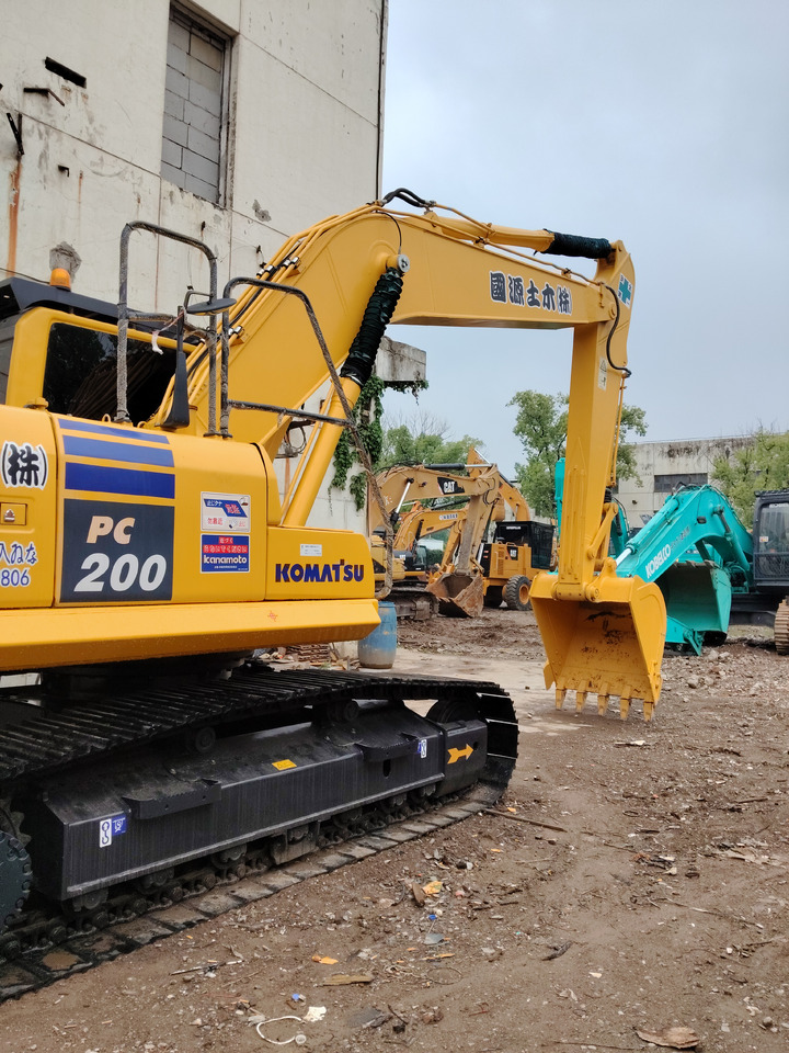 KOMATSU PC200-8 PC200 PC210LC PC220-8 - Pelle sur chenille: photos 5 KOMATSU PC200-8 PC200 PC210LC PC220-8 - Pelle sur chenille: photos 5