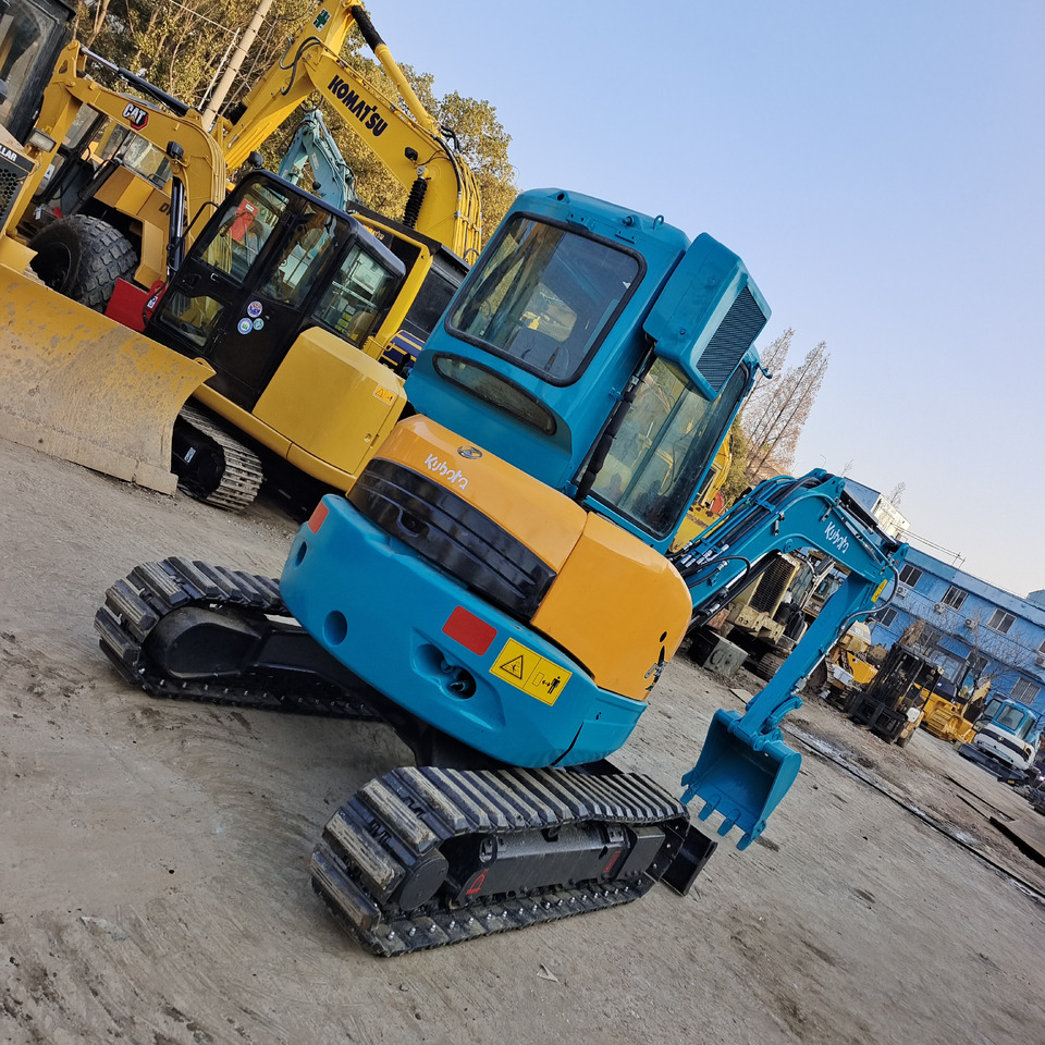 Mini pelle KUBOTA U35: photos 1
