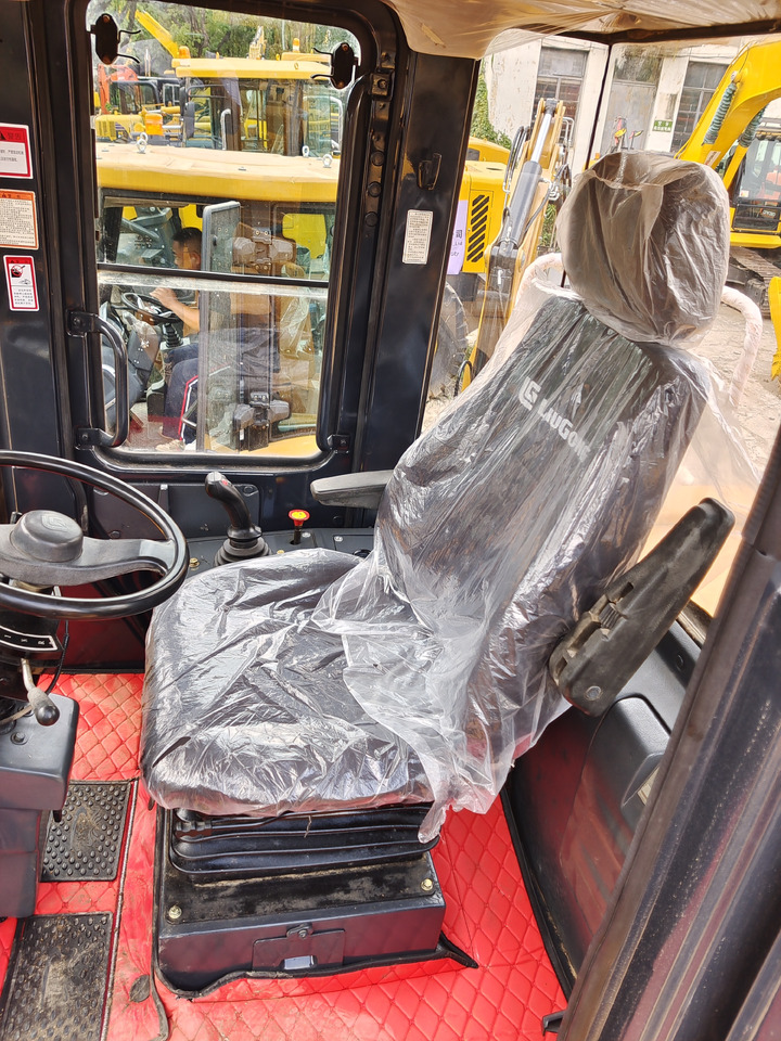 Chargeuse sur pneus LIUGONG 856 Liugong 856h CLG856H: photos 15