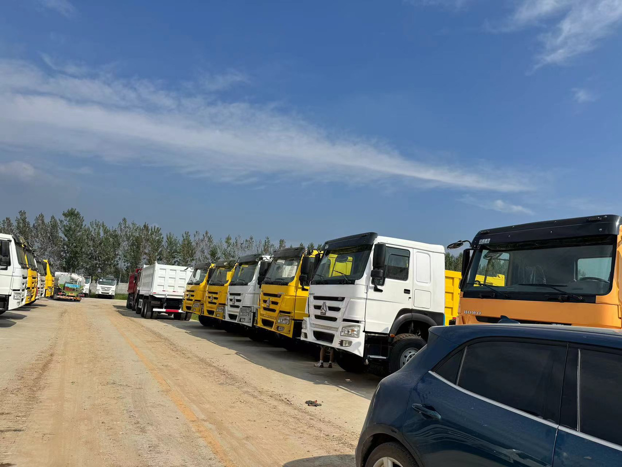 SINOTRUK HOWO 6*4 8*4 DUMP TRUCK 371 420 375 380 HP - Camion benne: photos 5 SINOTRUK HOWO 6*4 8*4 DUMP TRUCK 371 420 375 380 HP - Camion benne: photos 5