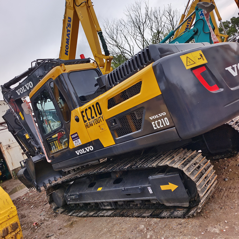 VOLVO EC210D EC210B - Pelle sur chenille: photos 1 VOLVO EC210D EC210B - Pelle sur chenille: photos 1