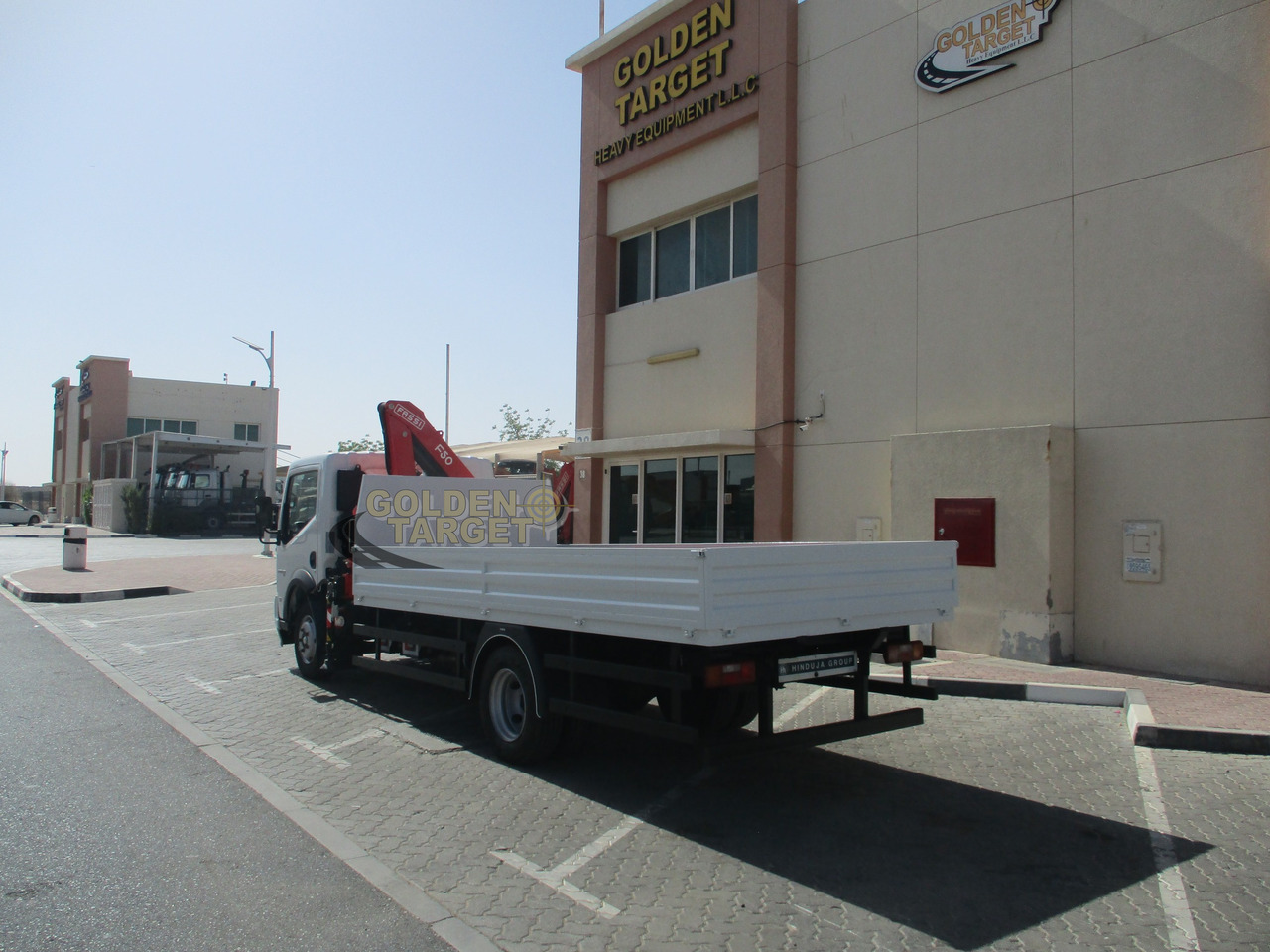 Ashok Leyland PARTNER LX 4x2 with Fassi F50A.022 Crane - Camion grue: photos 4 Ashok Leyland PARTNER LX 4x2 with Fassi F50A.022 Crane - Camion grue: photos 4