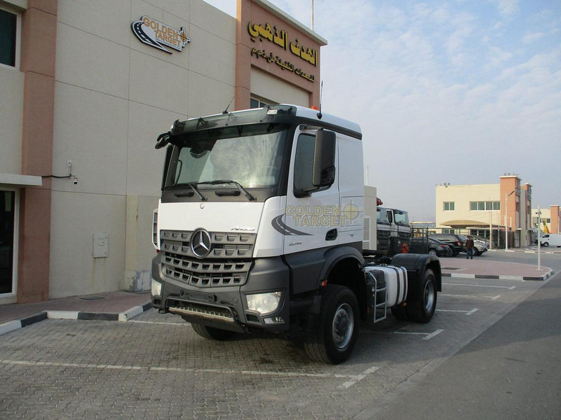 Mercedes-Benz Arocs 2045 - Camion: photos 2 Mercedes-Benz Arocs 2045 - Camion: photos 2
