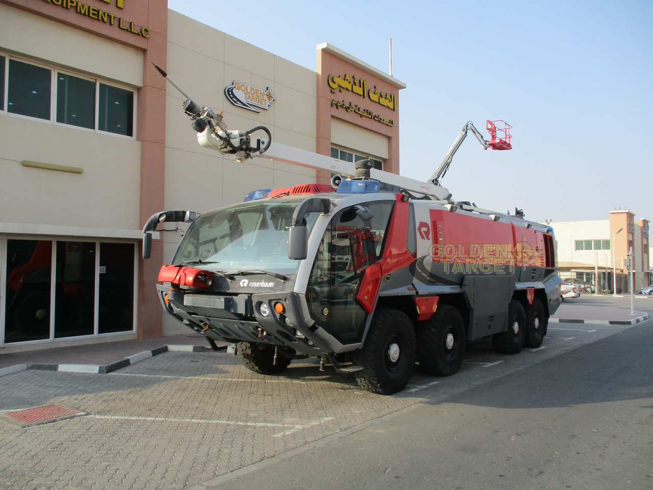 MAN FLF PANTHER 8x8 Airport Fire Truck - Camion de pompier: photos 2 MAN FLF PANTHER 8x8 Airport Fire Truck - Camion de pompier: photos 2
