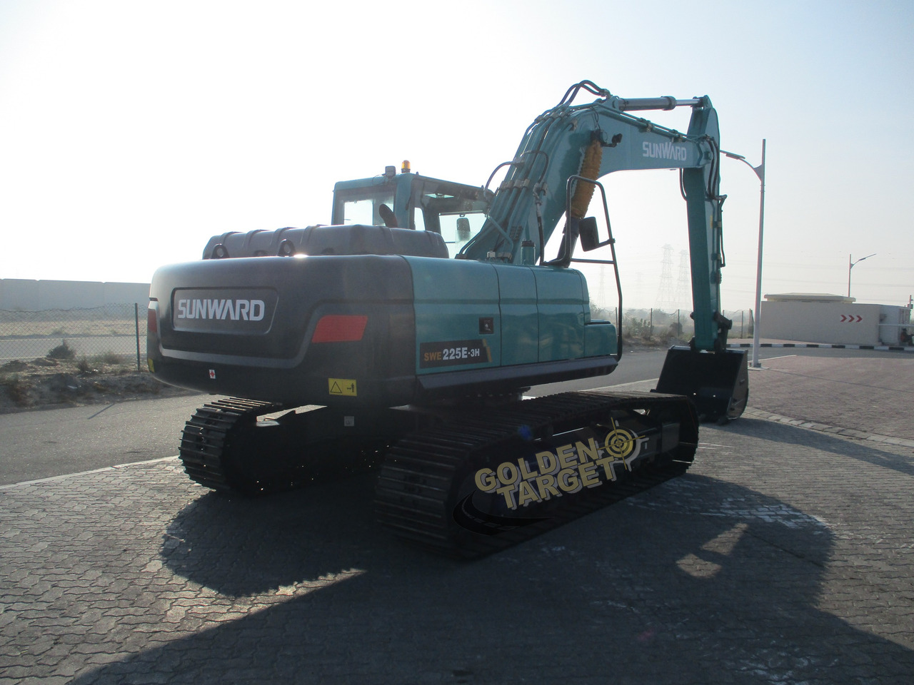 SUNWARD SWE225E-3H Hydraulic Excavator - Pelle sur chenille: photos 3 SUNWARD SWE225E-3H Hydraulic Excavator - Pelle sur chenille: photos 3