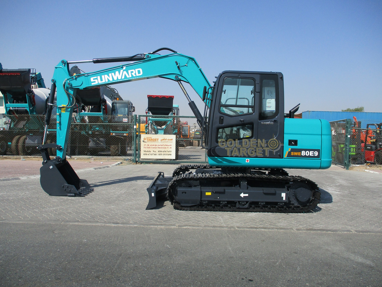 SUNWARD SWE80E9 Mini Hydraulic Excavator - Mini pelle: photos 5 SUNWARD SWE80E9 Mini Hydraulic Excavator - Mini pelle: photos 5
