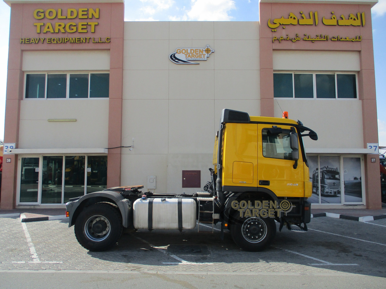 MERCEDES-BENZ Actros 2048 4x4 Head Truck - Tracteur routier: photos 5 MERCEDES-BENZ Actros 2048 4x4 Head Truck - Tracteur routier: photos 5