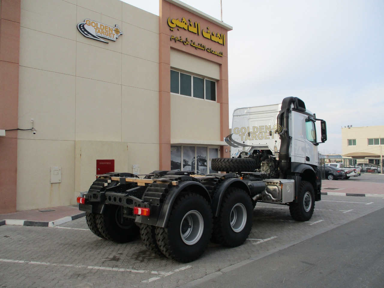 Mercedes-Benz Arocs 3342 6x6 Head Truck - Tracteur routier: photos 3 Mercedes-Benz Arocs 3342 6x6 Head Truck - Tracteur routier: photos 3