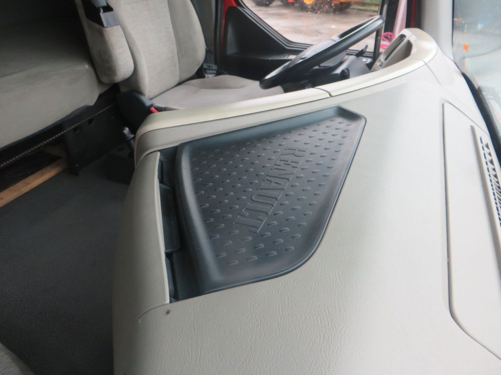 Tracteur routier Renault Premium 450 4x2Tractor ADR Retarder Renault Premium 450 4x2Tractor ADR Retarder: photos 16