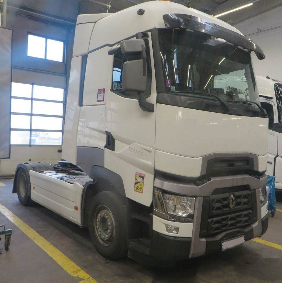 Renault T520 HSC 4x2Tractor - Tracteur routier: photos 2 Renault T520 HSC 4x2Tractor - Tracteur routier: photos 2