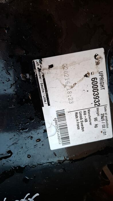 Alö Anbaukonsolen DM14324874 New Holland Traktor T6. & T7 - Accessoire pour Tracteur agricole: photos 1 Alö Anbaukonsolen DM14324874 New Holland Traktor T6. & T7 - Accessoire pour Tracteur agricole: photos 1