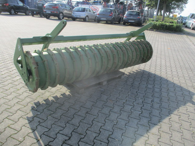 Amazone Trapezringwalze TRW 3000-600-150 - Rouleau agricole: photos 2 Amazone Trapezringwalze TRW 3000-600-150 - Rouleau agricole: photos 2