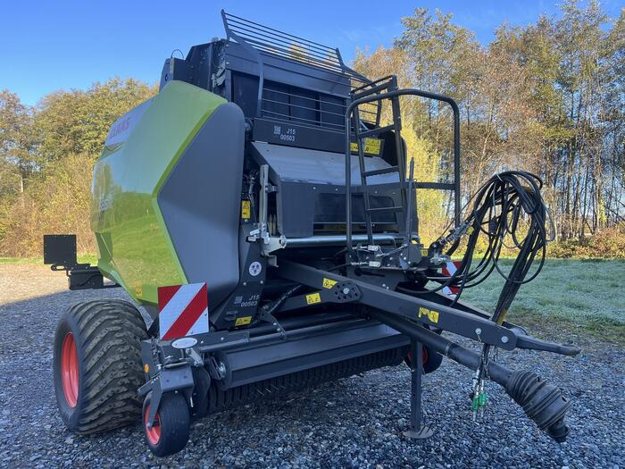 Claas Variant 585 RC - Presse à balles rondes: photos 3 Claas Variant 585 RC - Presse à balles rondes: photos 3