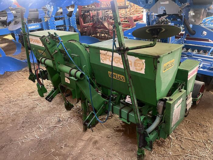 Sfoggia 4 FILE - Semoir: photos 1 Sfoggia 4 FILE - Semoir: photos 1