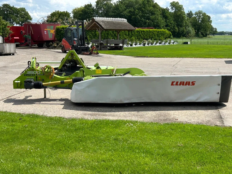 Claas Disco 3500 contour & Claas corto 250 maai combi schijvenmaaier - Faucheuse: photos 5 Claas Disco 3500 contour & Claas corto 250 maai combi schijvenmaaier - Faucheuse: photos 5