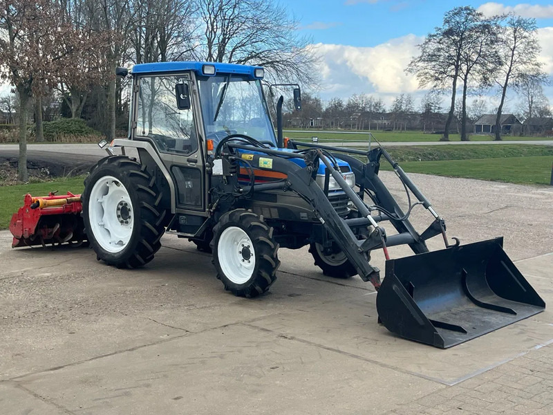 Iseki TG 53 F + Voorlader mini trekker frees - Chariot tracteur: photos 1 Iseki TG 53 F + Voorlader mini trekker frees - Chariot tracteur: photos 1