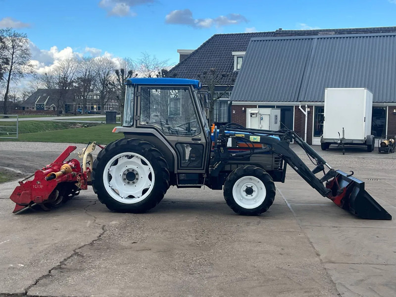 Iseki TG 53 F + Voorlader mini trekker frees - Chariot tracteur: photos 3 Iseki TG 53 F + Voorlader mini trekker frees - Chariot tracteur: photos 3