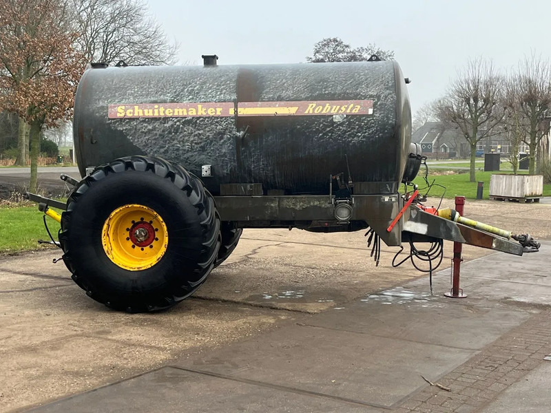 Schuitemaker Robusta 7800 7.8 m3 Bemester tank Giertank - Machine agricole: photos 1 Schuitemaker Robusta 7800 7.8 m3 Bemester tank Giertank - Machine agricole: photos 1