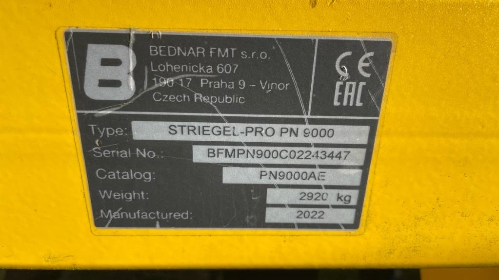 Bednar Striegel PRO PN 9000 - Herse étrille: photos 2 Bednar Striegel PRO PN 9000 - Herse étrille: photos 2