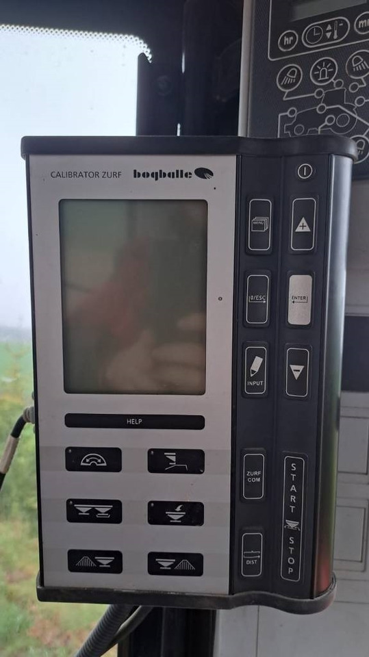 Distributeur d'engrais Bogballe M45W Z: photos 8 Distributeur d'engrais Bogballe M45W Z: photos 8