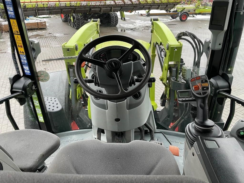 Tracteur agricole Claas Arion 440 CIS: photos 8