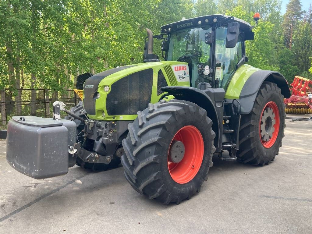 Claas Axion 960 - Tracteur agricole: photos 1 Claas Axion 960 - Tracteur agricole: photos 1