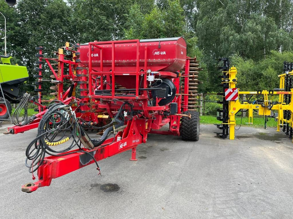 He-Va Sub-Tiller 500  - Combiné de semis: photos 2 He-Va Sub-Tiller 500  - Combiné de semis: photos 2