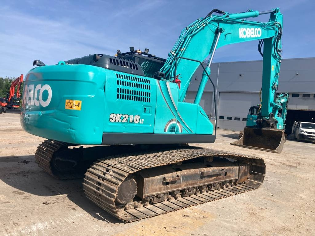 Kobelco SK 210 LC-10 - Pelle sur chenille: photos 4 Kobelco SK 210 LC-10 - Pelle sur chenille: photos 4