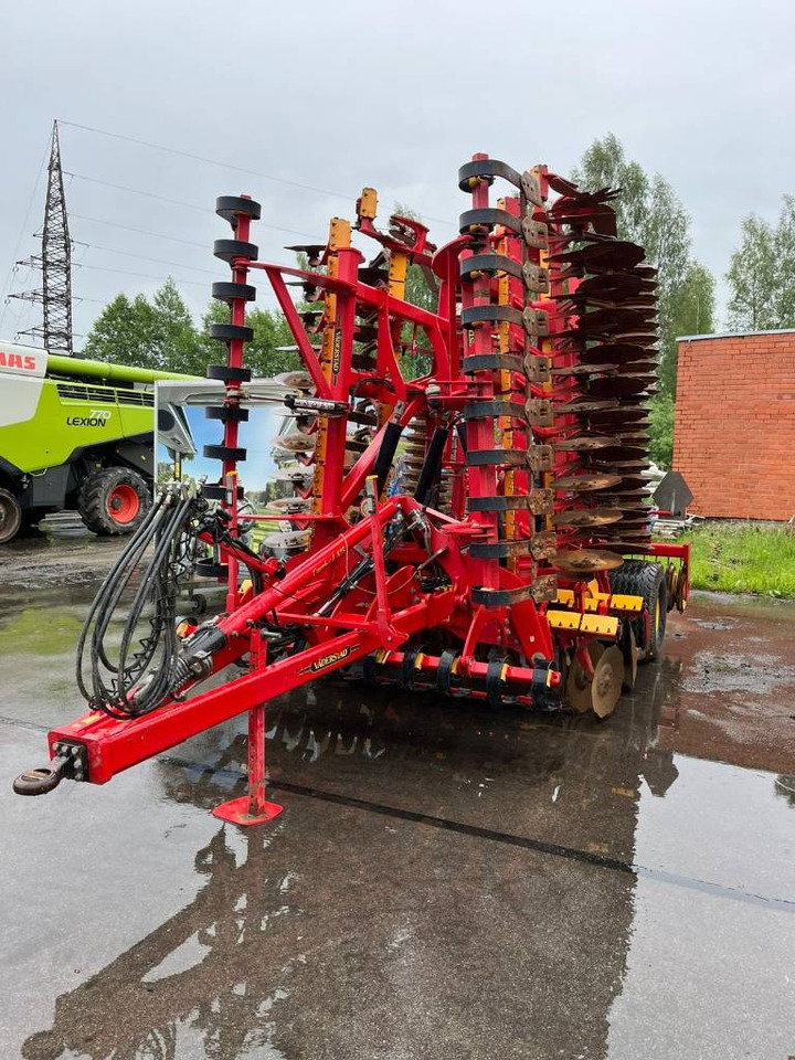 Vaderstad Carrier L 825 - Cover crop: photos 2 Vaderstad Carrier L 825 - Cover crop: photos 2