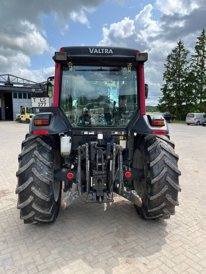 Tracteur agricole Valtra A 93: photos 6