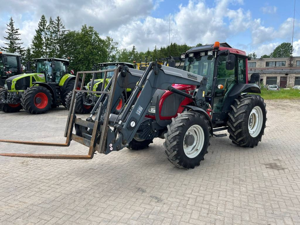 Valtra A 93 - Tracteur agricole: photos 4 Valtra A 93 - Tracteur agricole: photos 4