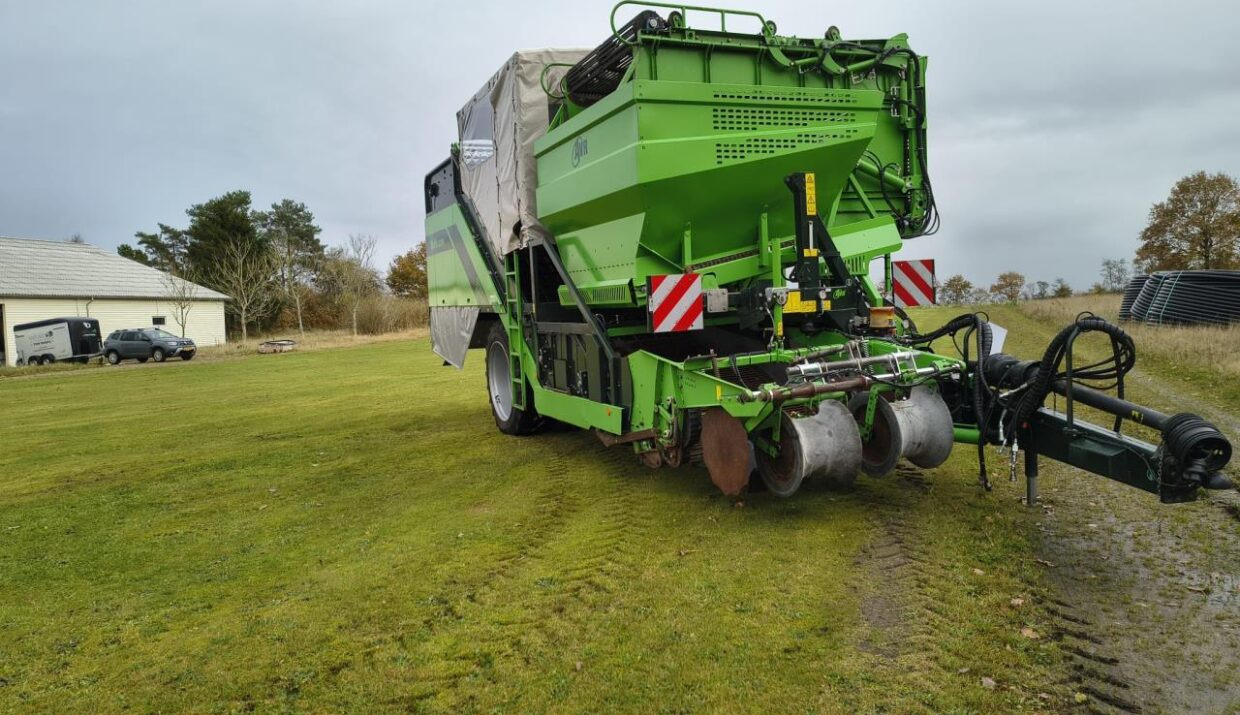 AVR Spirit 9200CR - Arracheuse de pommes de terre: photos 3 AVR Spirit 9200CR - Arracheuse de pommes de terre: photos 3