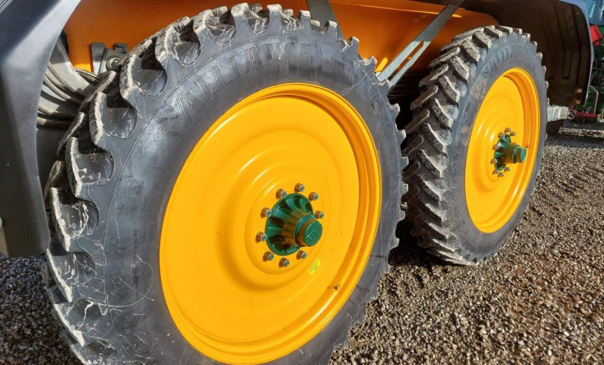 Pulvérisateur traîné Danfoil AirHammer 10.000 L -36m: photos 10