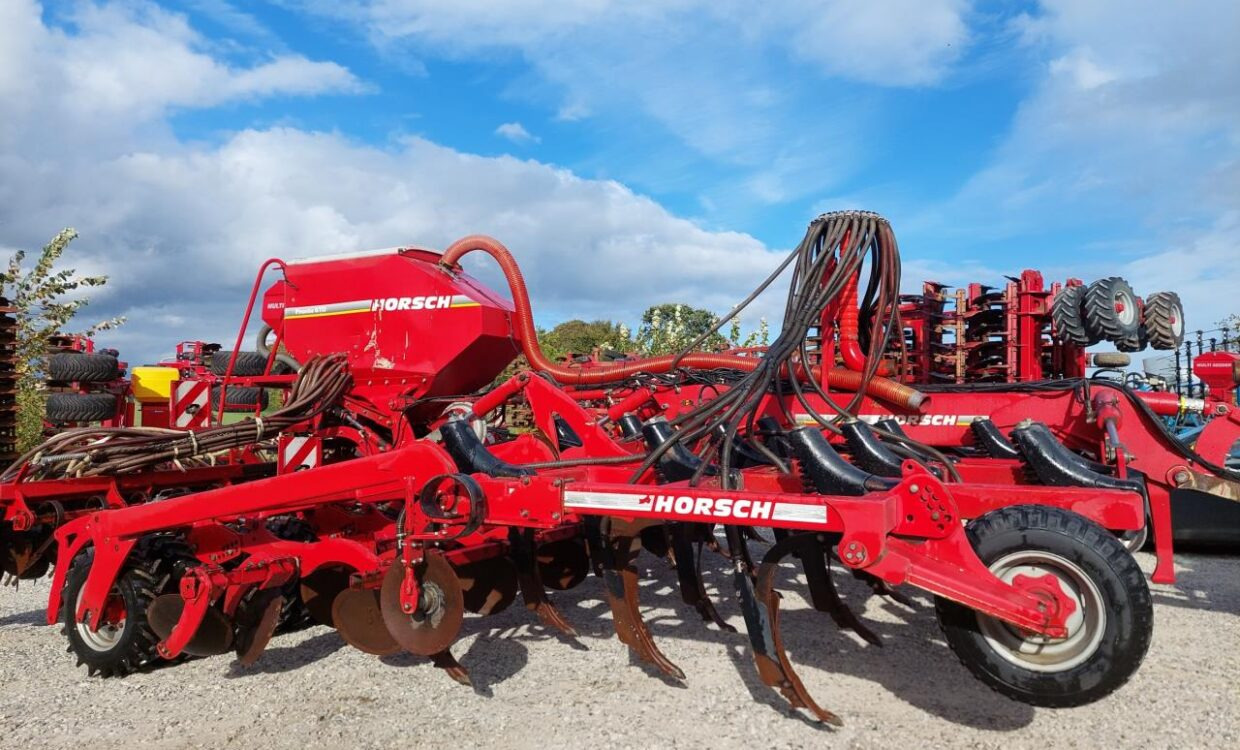 Horsch Tiger 6 AS / Pronto 6 TD - Herse: photos 2 Horsch Tiger 6 AS / Pronto 6 TD - Herse: photos 2