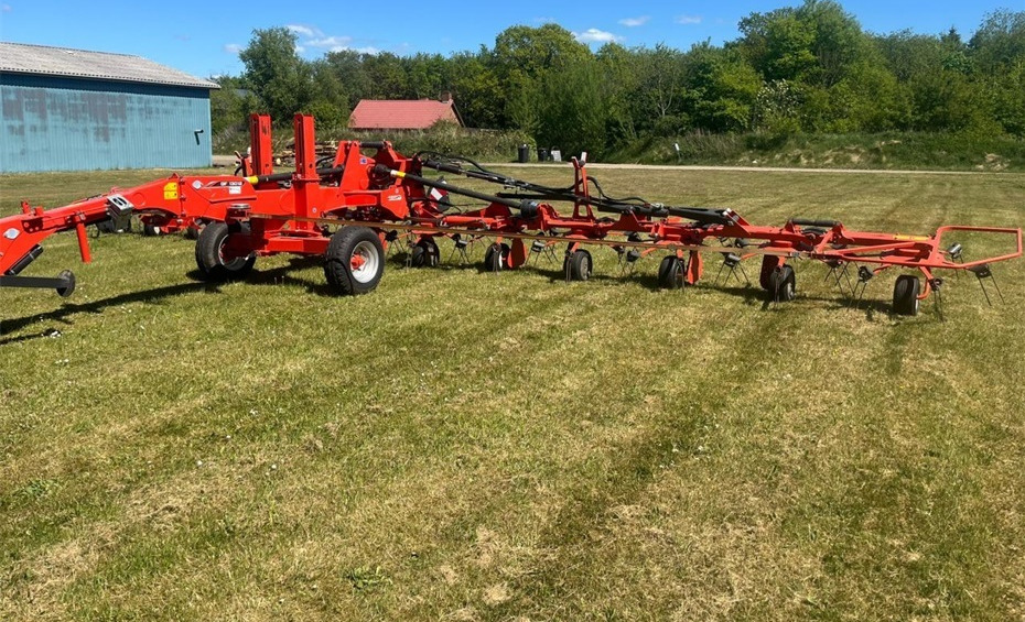 Kuhn 13M SPREDER - Faneuse: photos 3 Kuhn 13M SPREDER - Faneuse: photos 3
